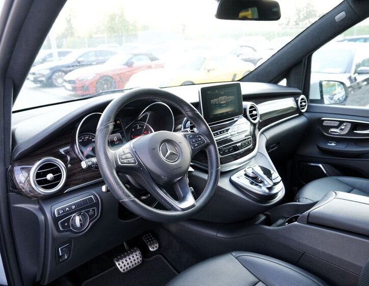 Mercedes-Benz Třídy V 25