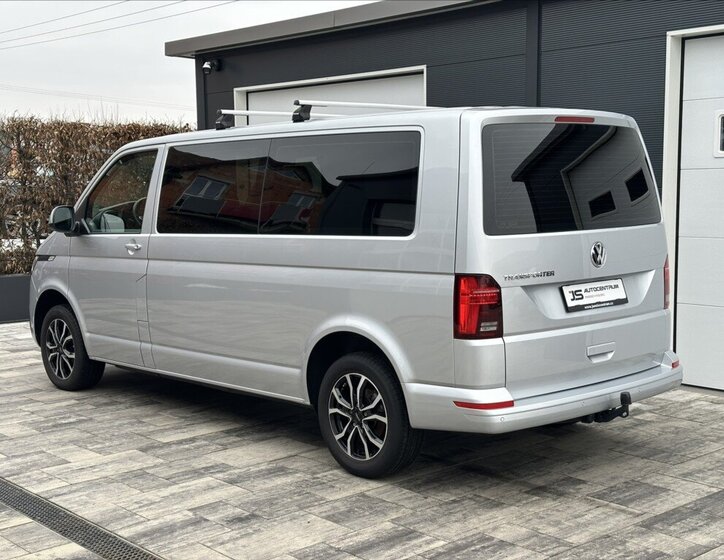 Volkswagen Transporter Kombi 2,0 l 110 kw