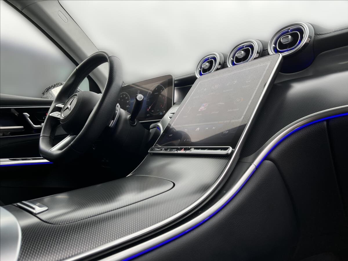 Mercedes-Benz GLC SUV 2,0 l 145 kw