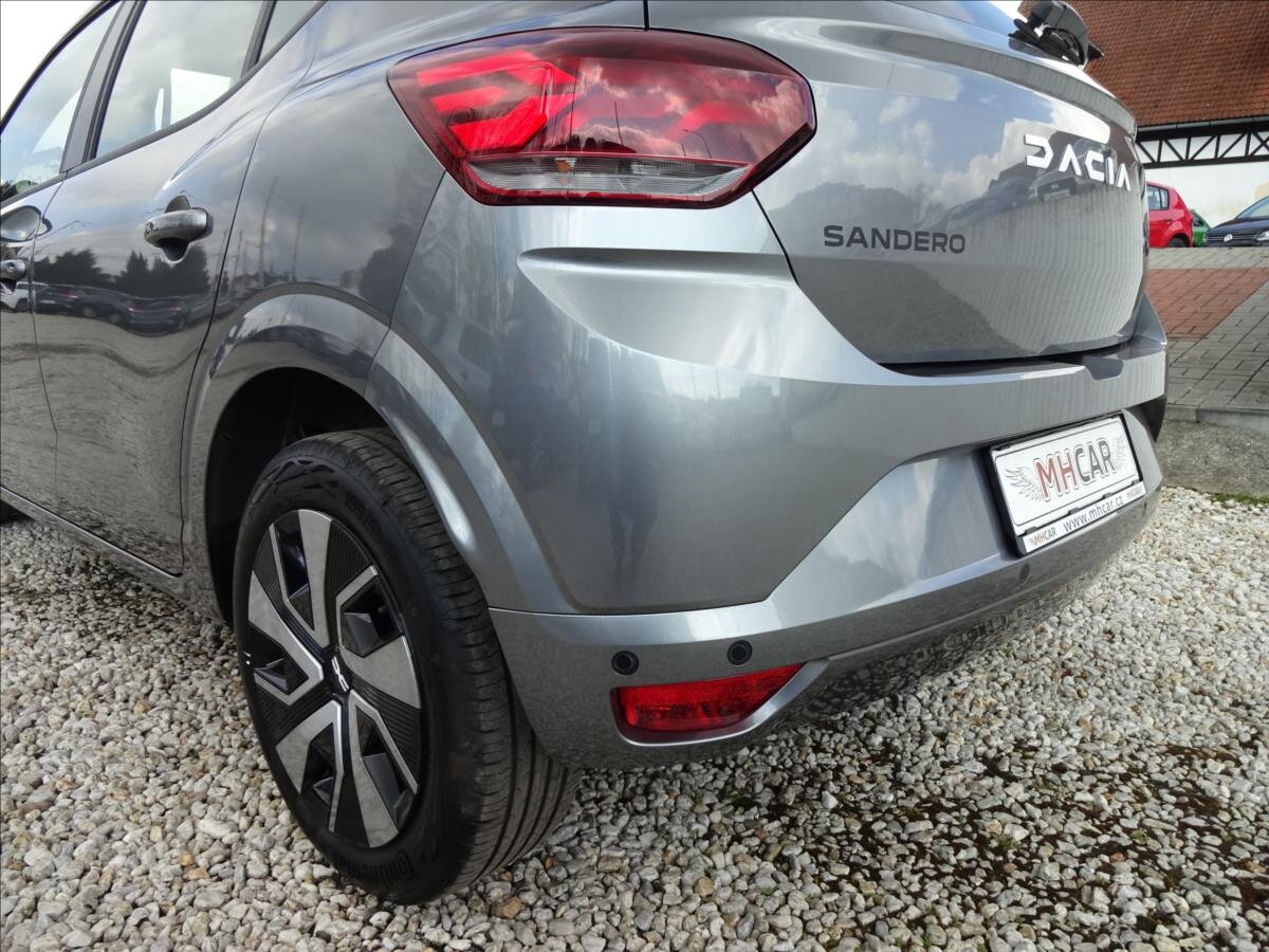 Dacia Sandero Hatchback 999,0 67 kw
