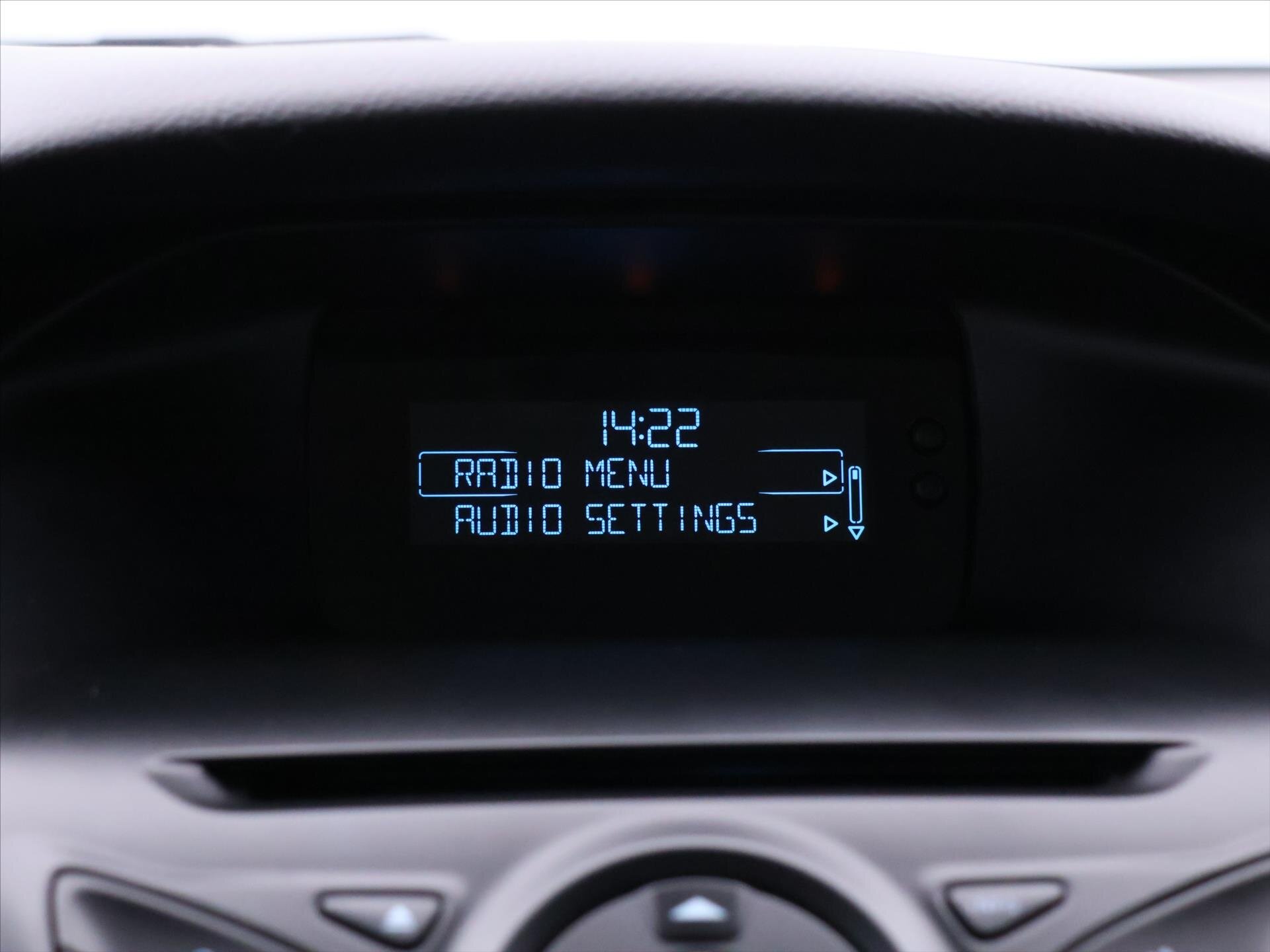 Ford Focus Kombi 998,0 74 kw