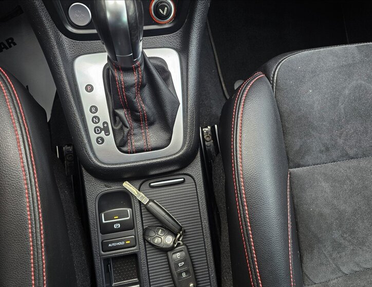 Seat Alhambra Kombi 2,0 l 130 kw