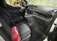 Toyota ProAce City 13