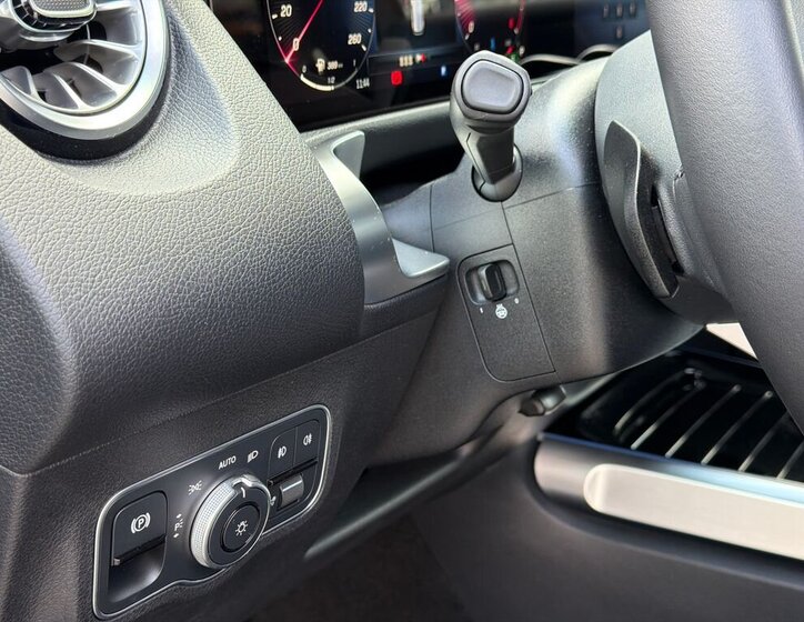 Mercedes-Benz GLB SUV / Terénní 2,0 l 110 kw