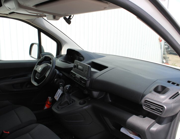 Peugeot Partner Ostatní 1,5 l 75 kw
