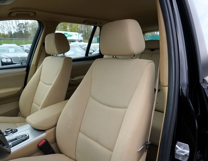 BMW X3 SUV / Terénní 2,0 l 110 kw