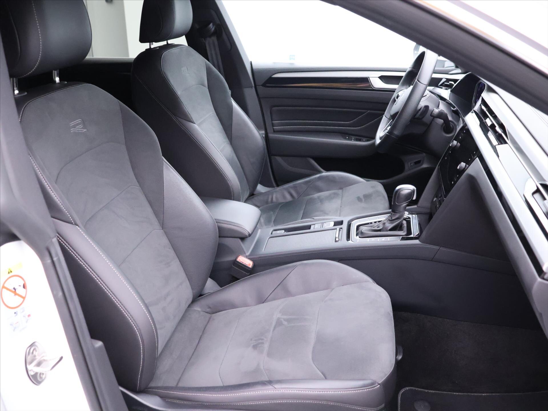 Volkswagen Arteon Kombi 2,0 l 206 kw