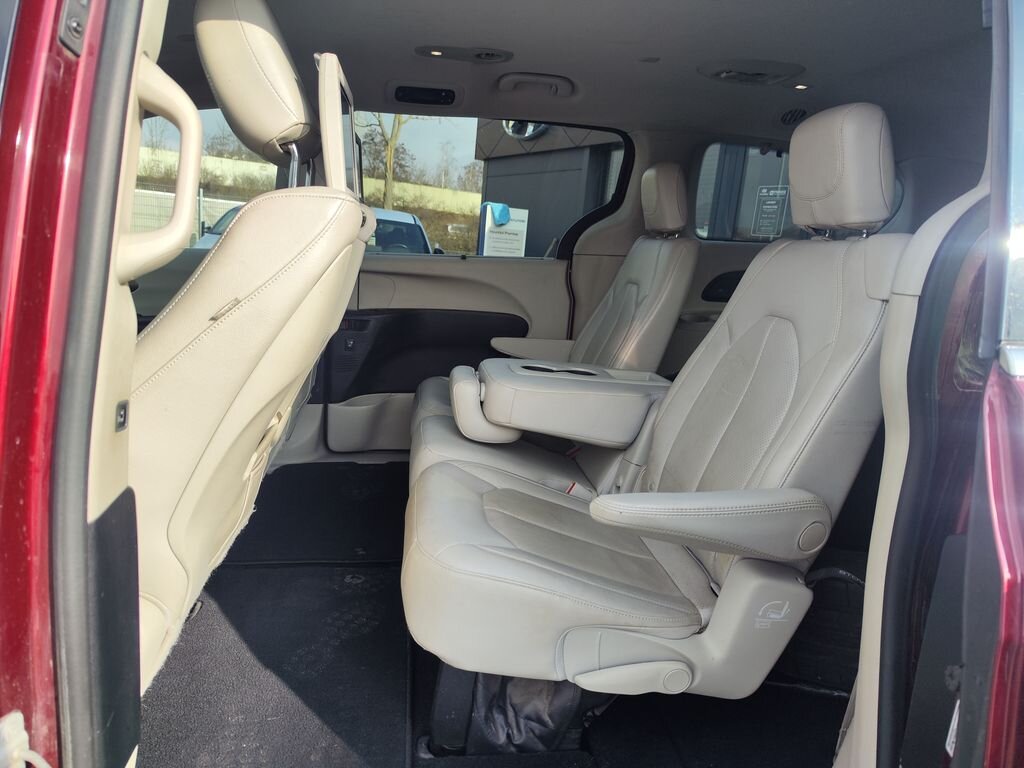 Chrysler Pacifica MPV 3,6 l 214 kw