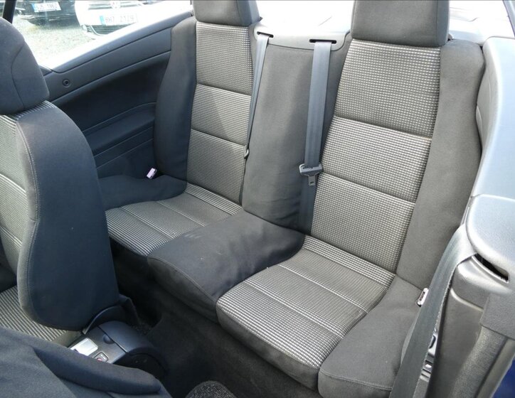 Peugeot 307 Kupé 2,0 l 100 kw