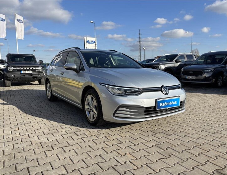 Volkswagen Golf Kombi 1,5 l 110 kw