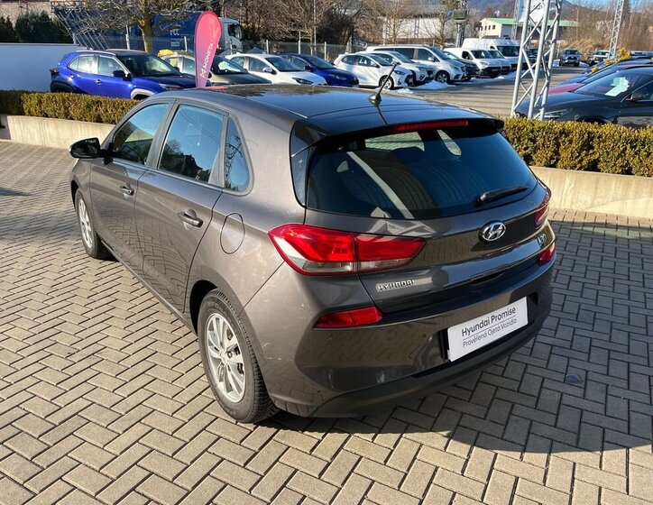 Hyundai i30 Hatchback 998,0 88 kw