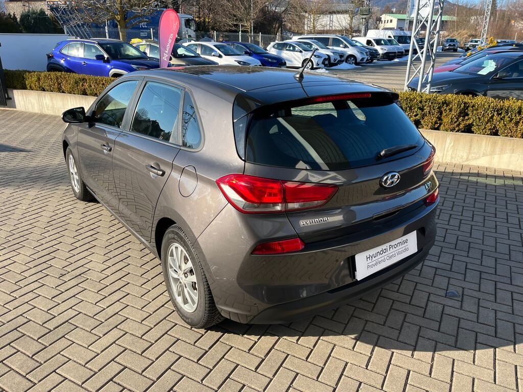 Hyundai i30 Hatchback 998,0 88 kw