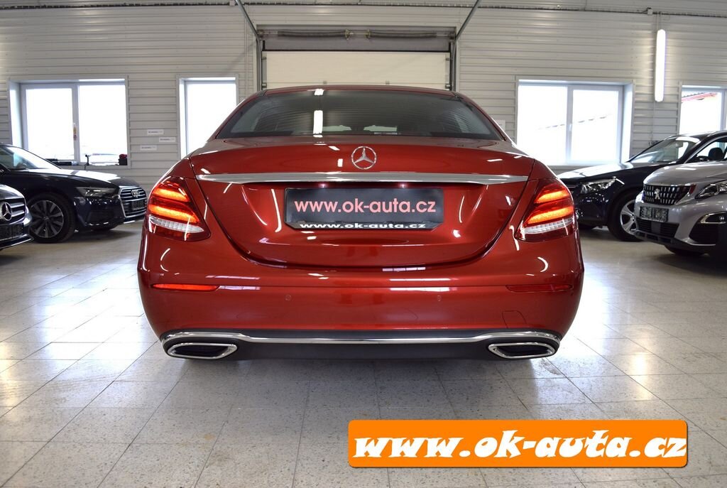 Mercedes-Benz Třídy E Sedan 0,0 110 kw