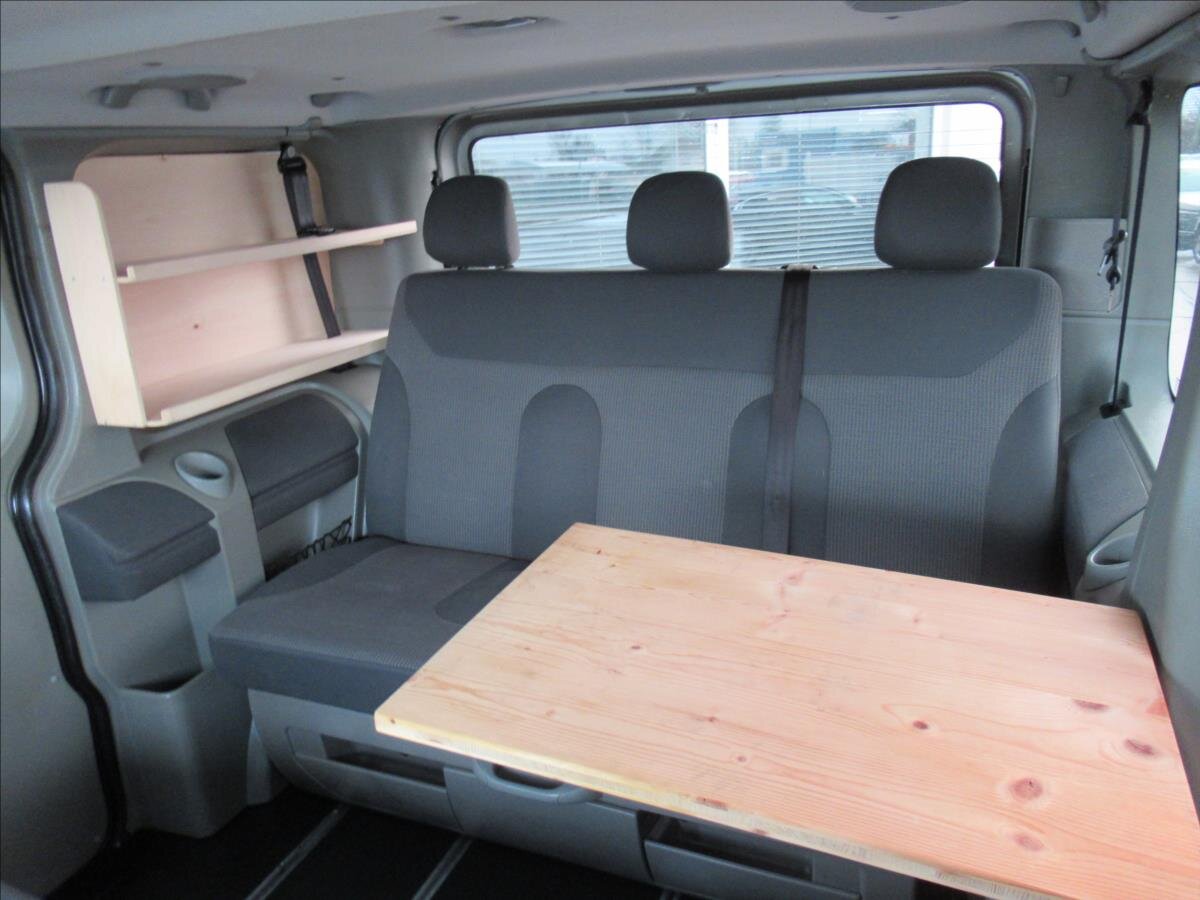 Opel Vivaro Ostatní 2,5 l 84 kw