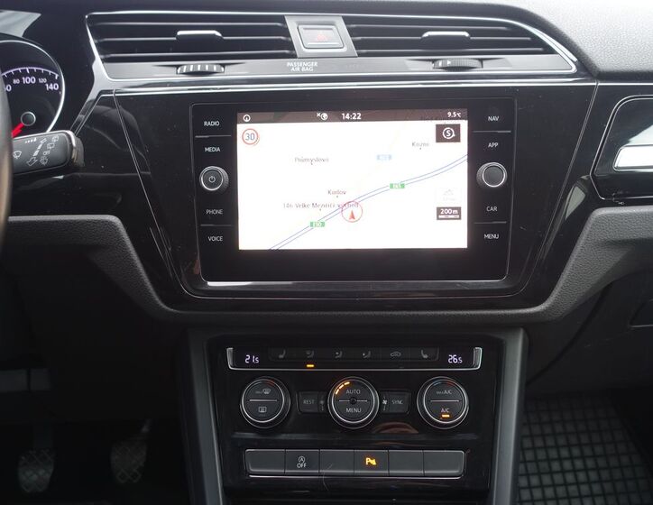 Volkswagen Touran 14