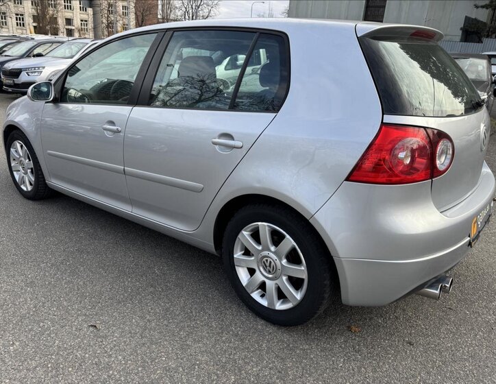 Volkswagen Golf 5