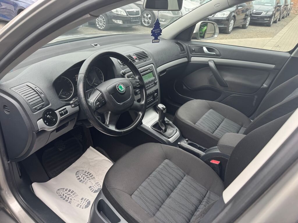 Škoda Octavia Liftback 2,0 l 103 kw