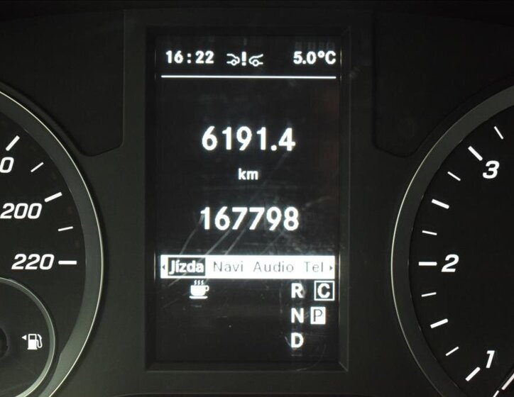 Mercedes-Benz Vito Skříň 2,0 l 120 kw