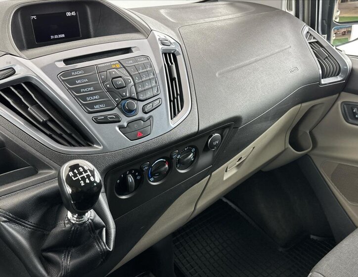 Ford Tourneo Custom Kombi 2,0 l 125 kw