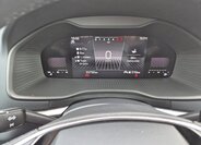 Škoda Karoq SUV / Terénní 1,5 l 110 kw