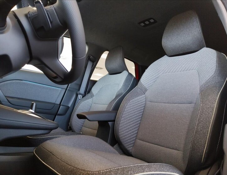 Mitsubishi ASX SUV / Terénní 1,3 l 103 kw