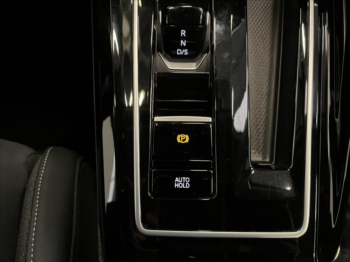 Volkswagen Golf Kombi 1,5 l 110 kw