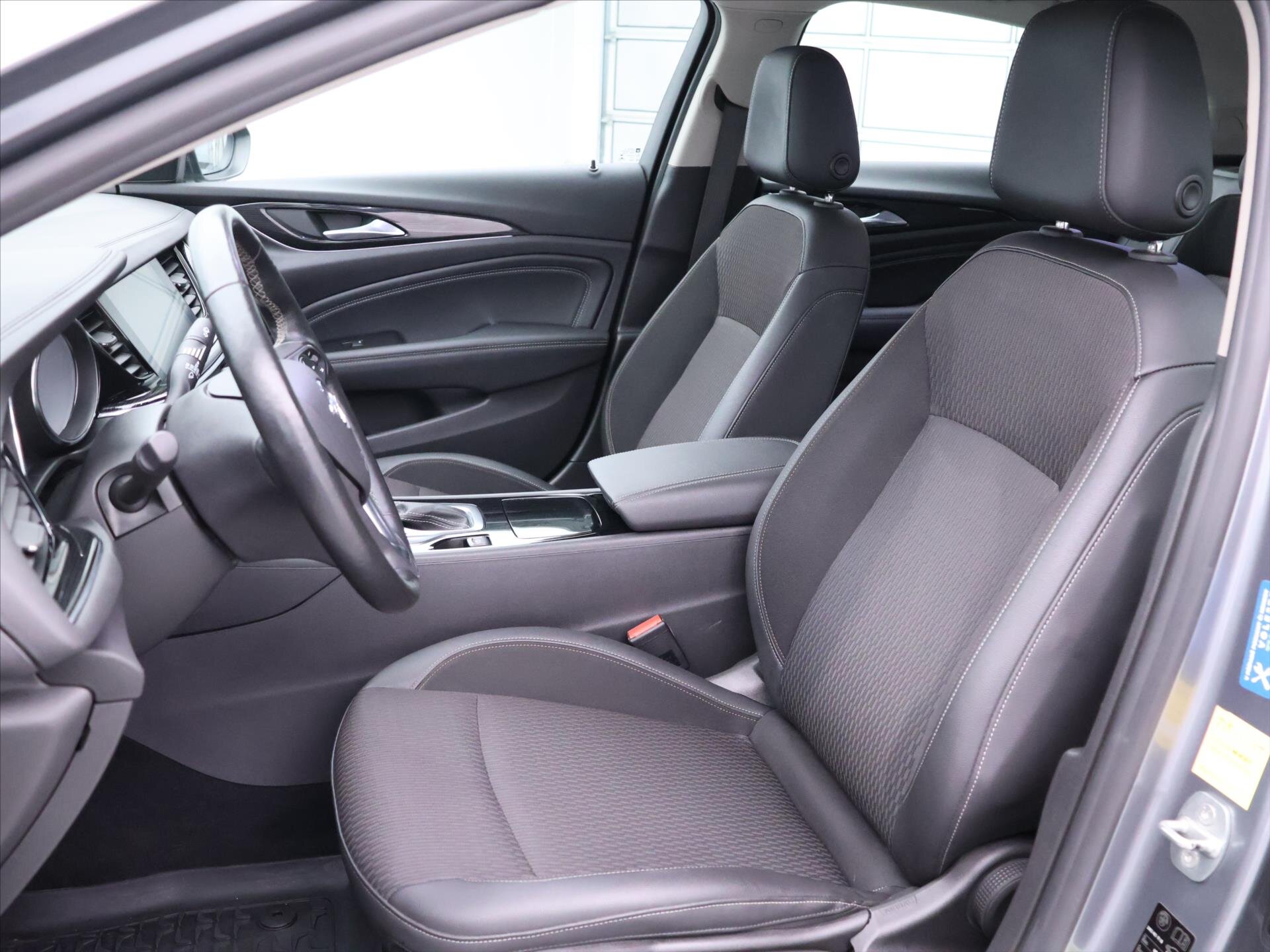 Opel Insignia Liftback 2,0 l 191 kw