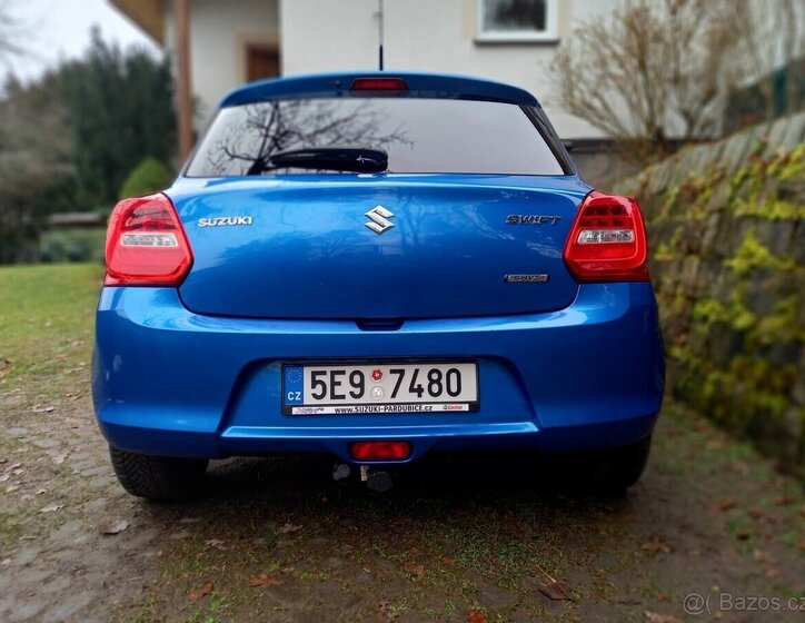 Suzuki Swift 16