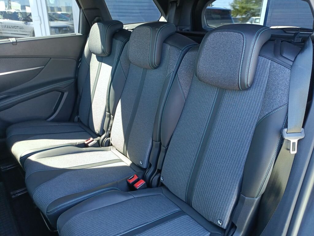 Peugeot 5008 SUV / Terénní 1,5 l 96 kw