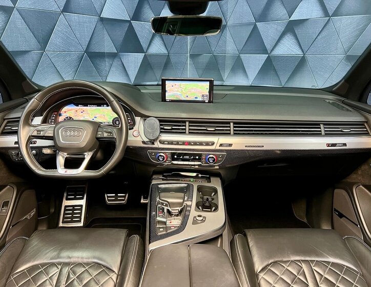 Audi SQ7 SUV 4,0 l 320 kw