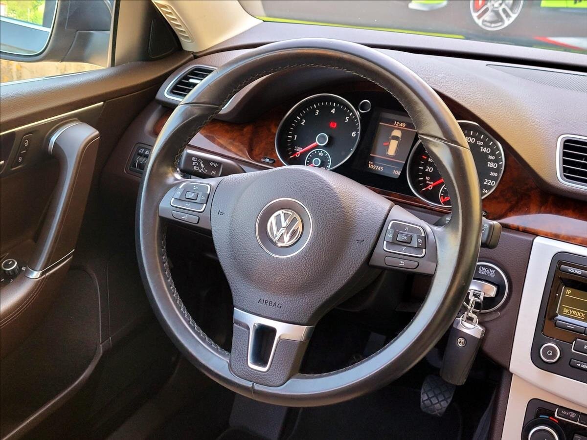 Volkswagen Passat Kombi 1,4 l 90 kw