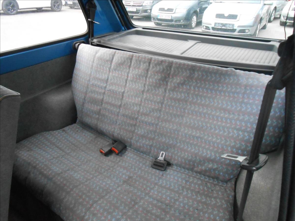 Seat Marbella Hatchback 843,0 25 kw