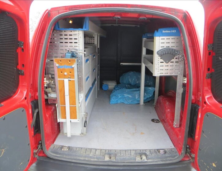 Volkswagen Caddy Skříň 1,4 l 81 kw