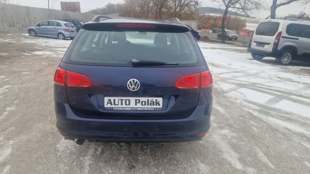 Volkswagen Golf Kombi 1,6 l 81 kw