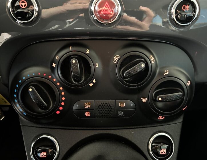 Fiat 500 Hatchback 1,2 l 51 kw