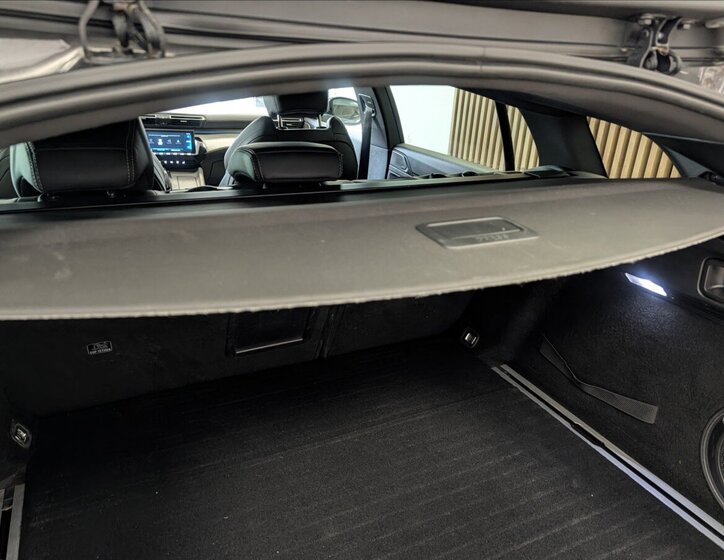 Peugeot 508 Kombi 2,0 l 130 kw