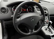 Peugeot 5008 MPV 2,0 l 120 kw