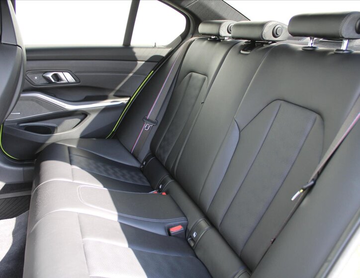 BMW M3 Sedan / Limuzína 3,0 l 375 kw