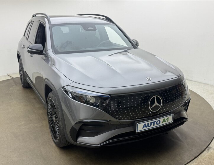Mercedes-Benz EQB SUV / Terénní 0,0 168 kw
