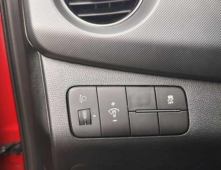 Hyundai i10 Hatchback 998,0 49 kw