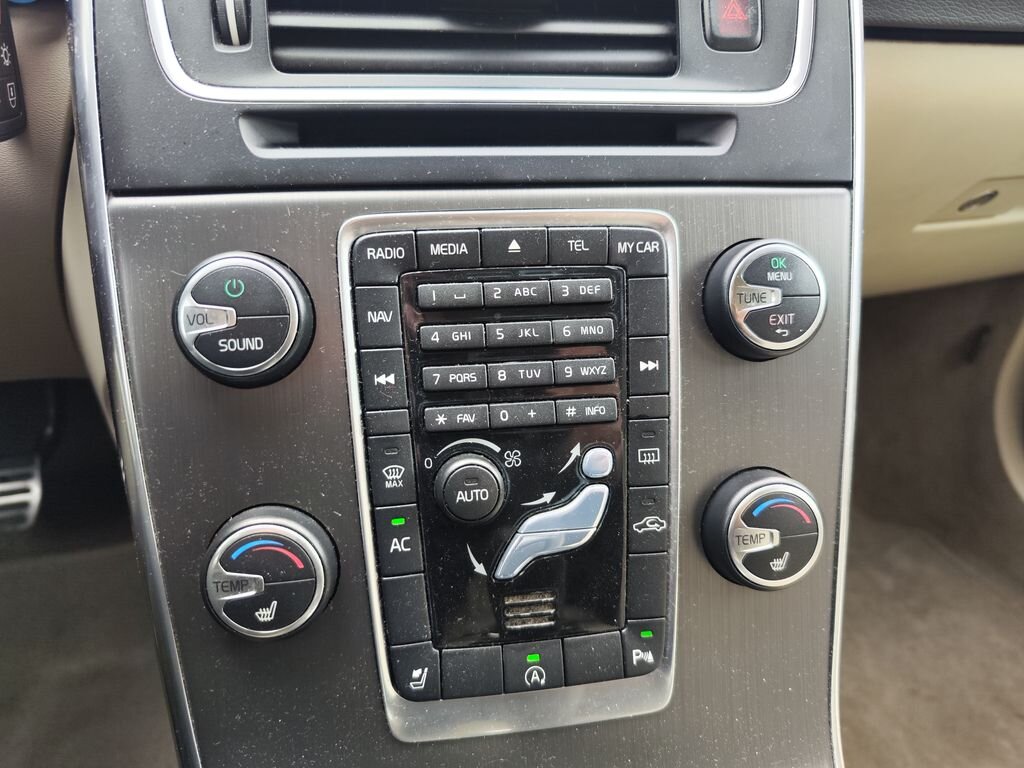 Volvo V60 Kombi 2,0 l 120 kw