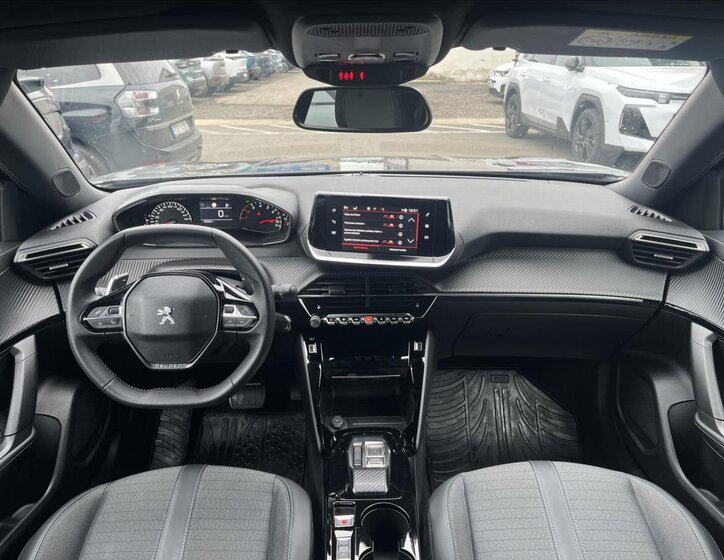 Peugeot 2008 SUV / Terénní 1,2 l 96 kw