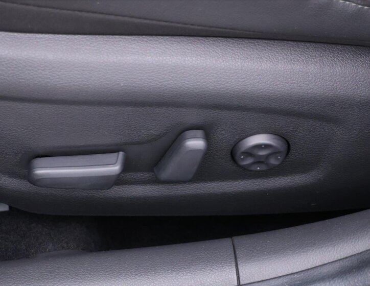 Hyundai i30 Liftback 2,0 l 206 kw