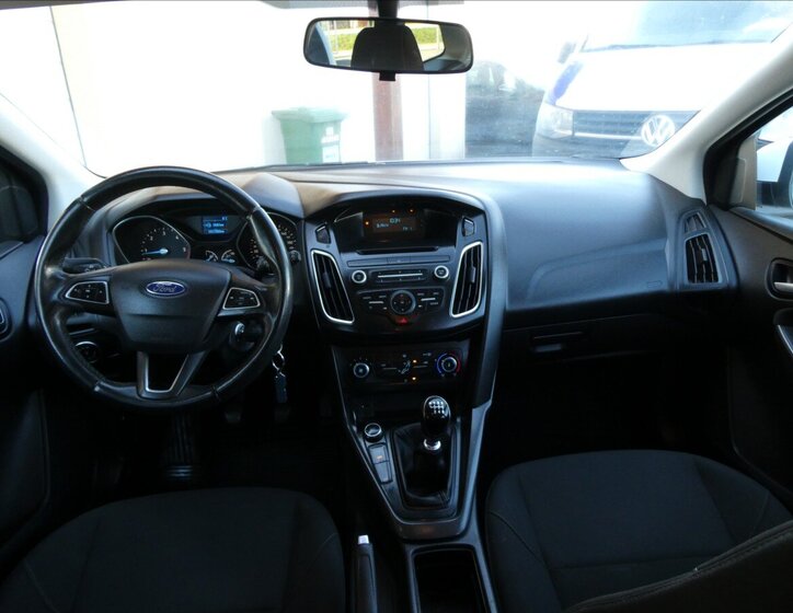 Ford Focus Kombi 1,5 l 70 kw