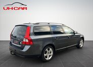 Volvo V70 Kombi 2,5 l 147 kw