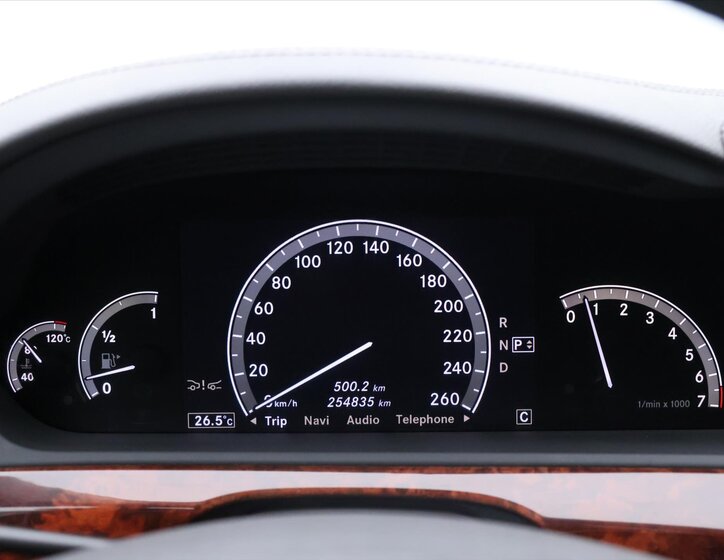 Mercedes-Benz Třídy S 19