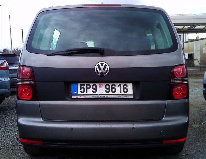 Volkswagen Touran Kombi 2,0 l 103 kw