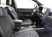 Mitsubishi Outlander 12