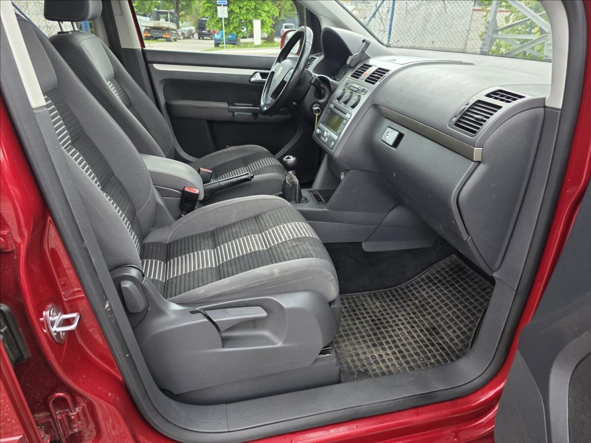 Volkswagen Touran Kombi 2,0 l 80 kw