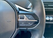 Peugeot 3008 SUV 1,2 l 96 kw